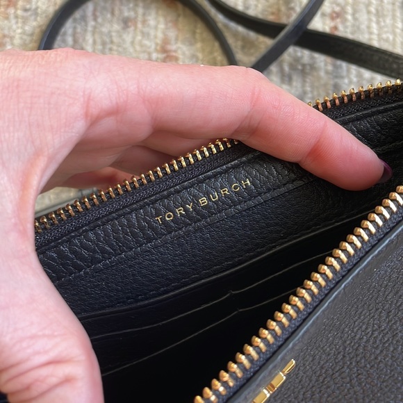 Tory Burch Bags Tory Burch Kira Pebbled Leather Wallet Crossbody